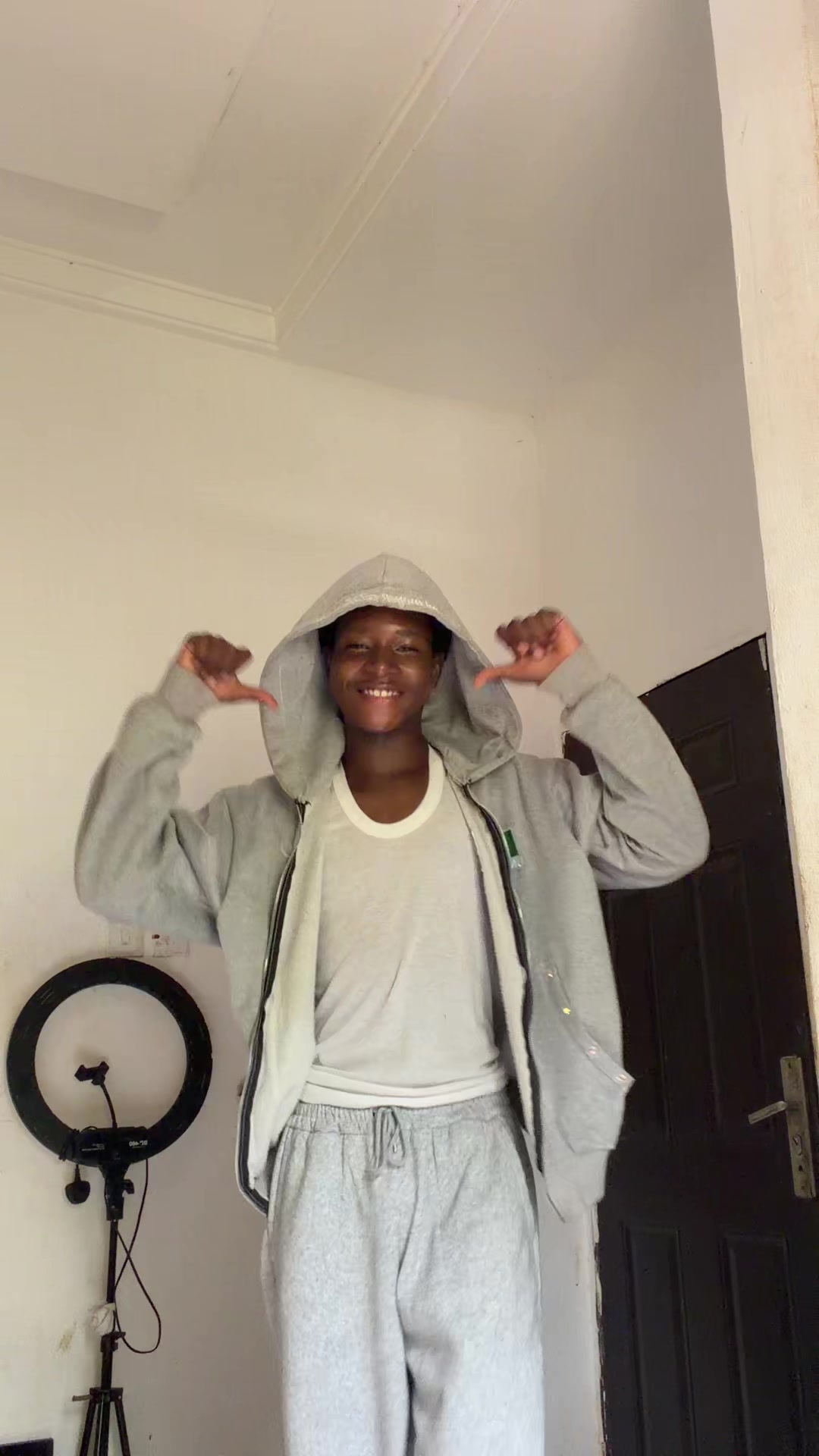 @Askitsemmy