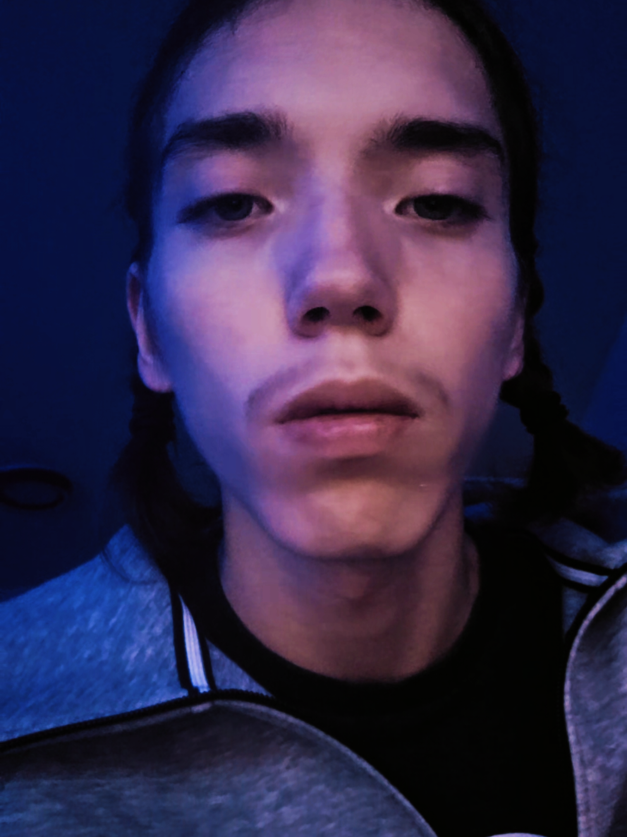 @¿S M O K I E?