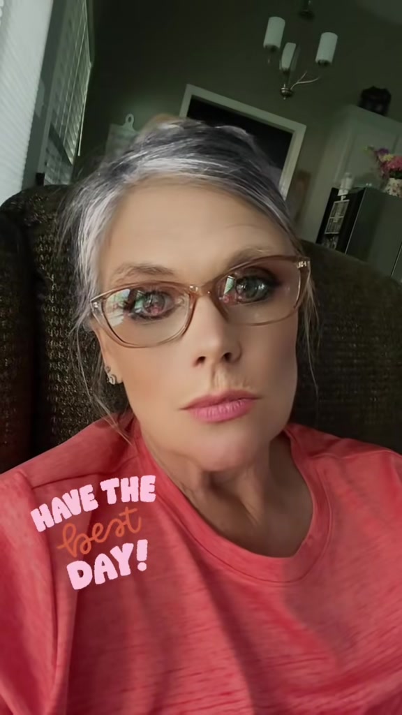 @TERESA OLITA 🦋