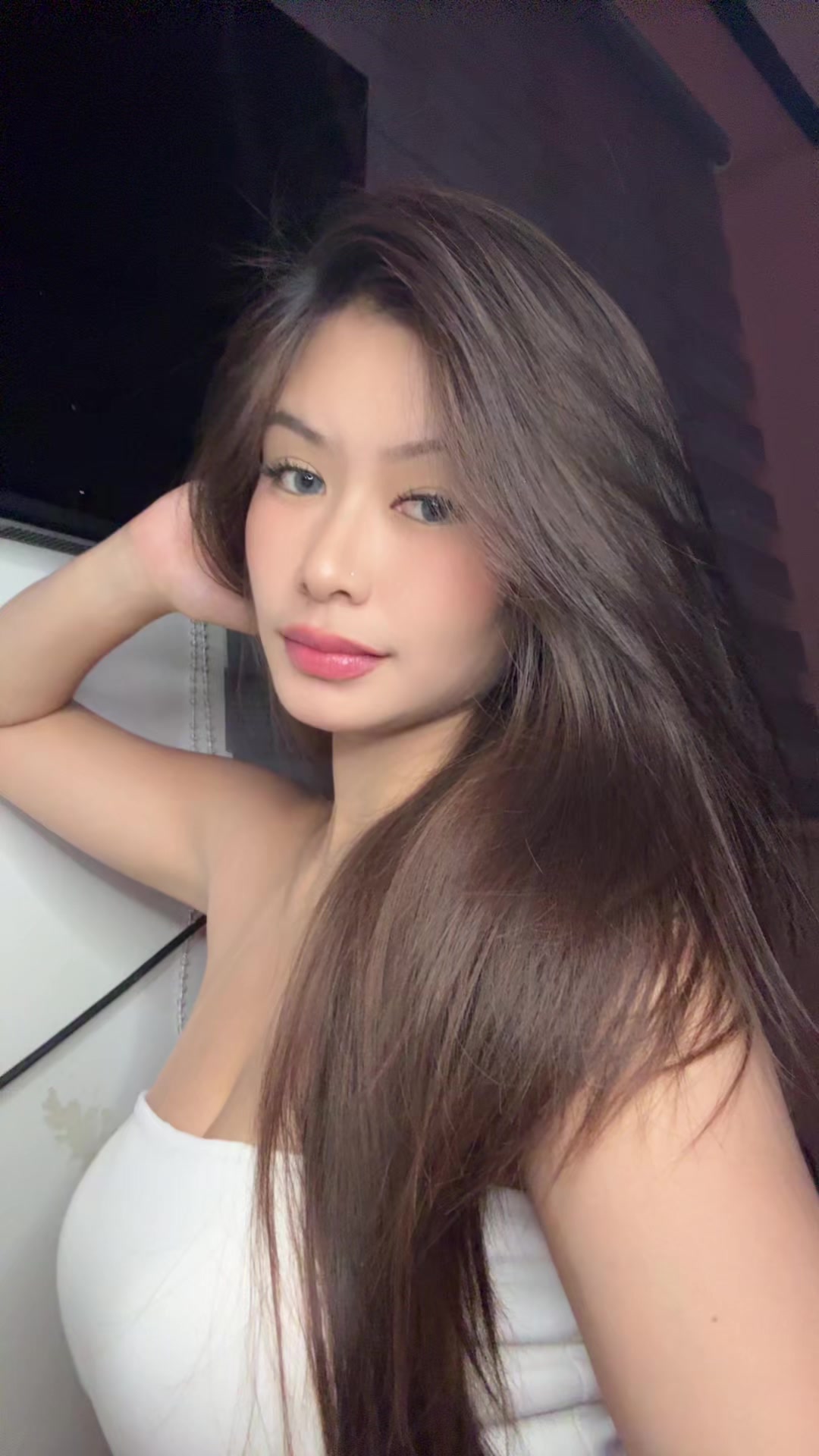 @Chin