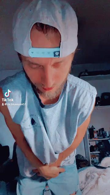 @ᗩ1_OG🐺 ᗰᖇ.ᗷᒪᑌEEYEᔕᔕᗩᐯᗩGE