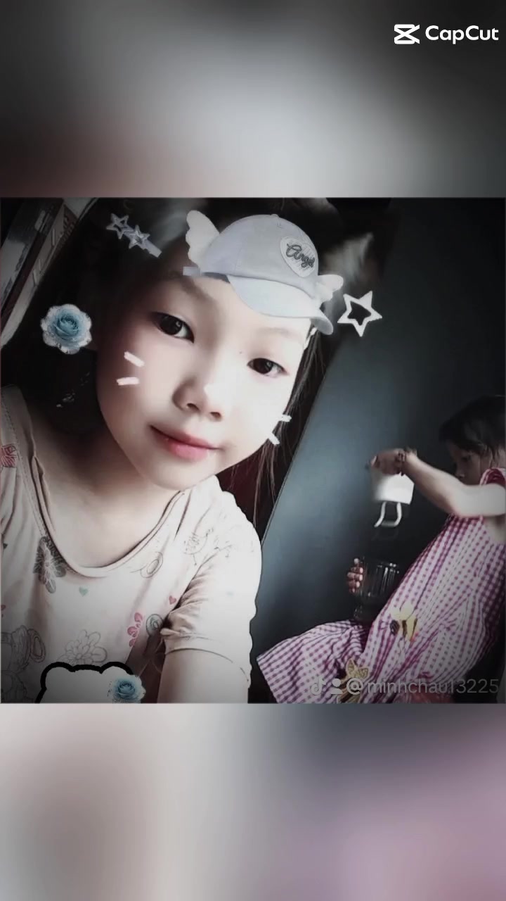 @Em Bé Minh Châu