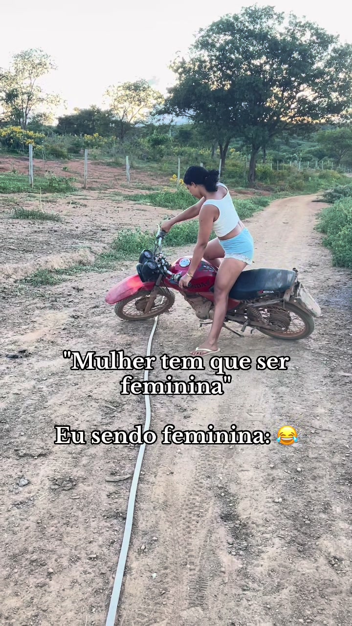 @monicadejatoba