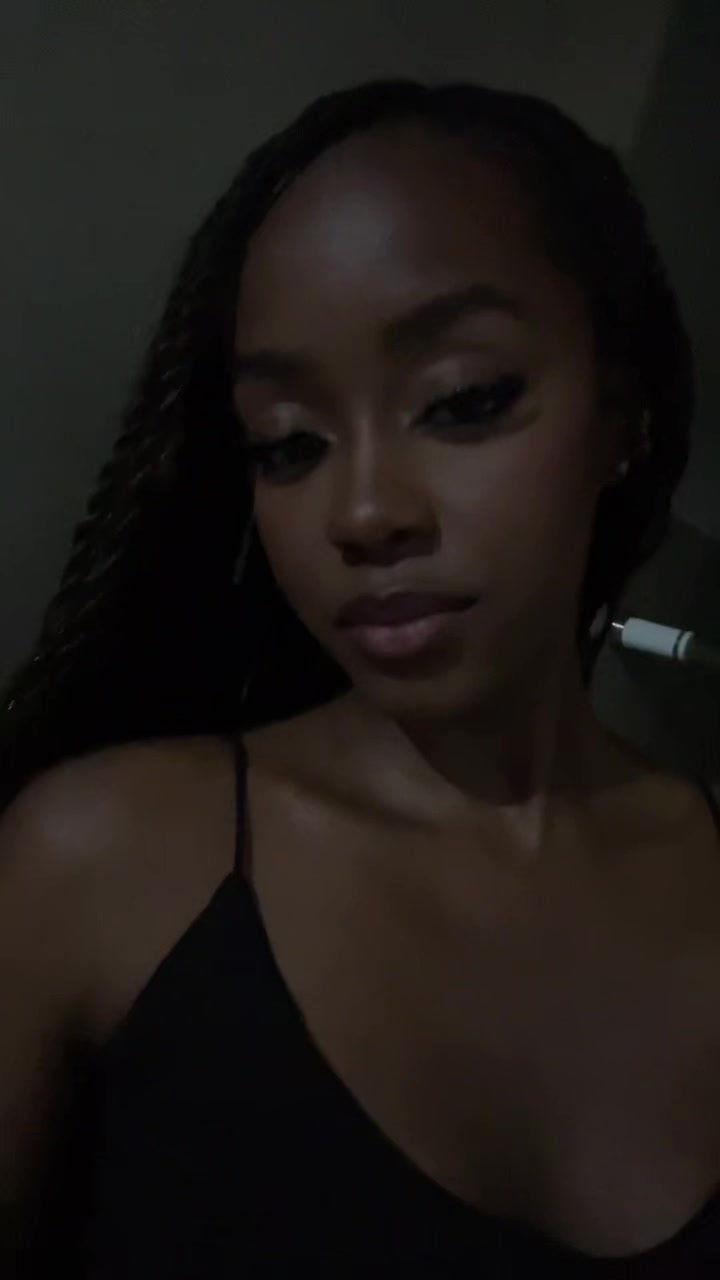 @T💋
