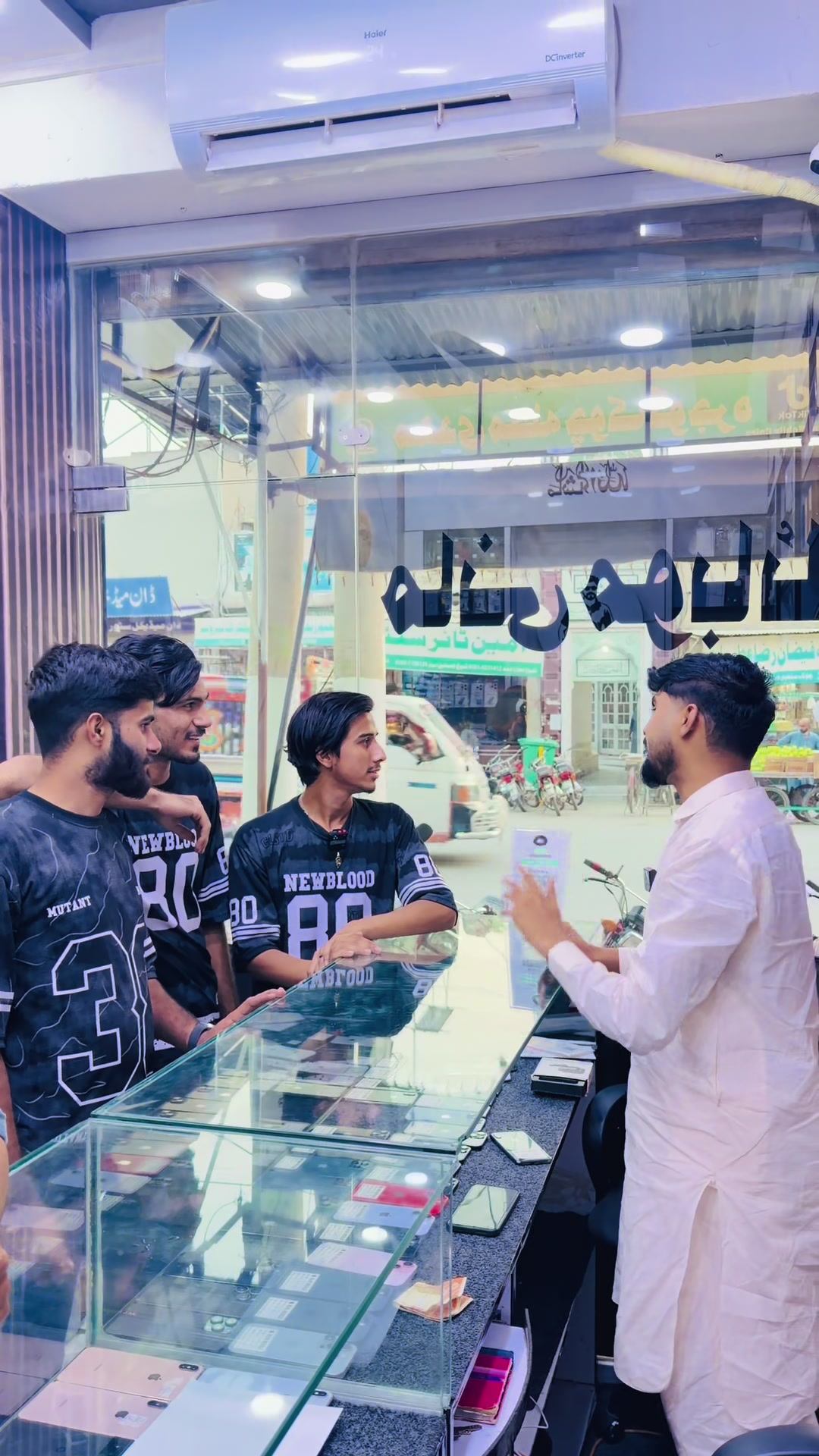@Mani mobile gojra ✌️