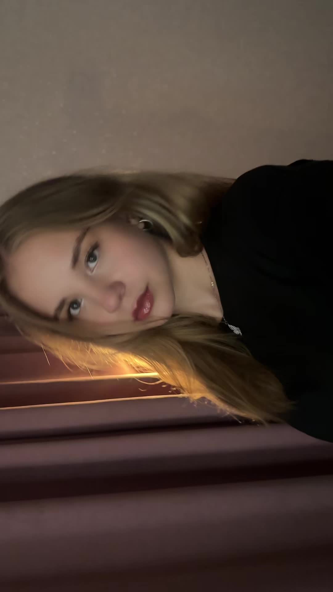 @ням ням