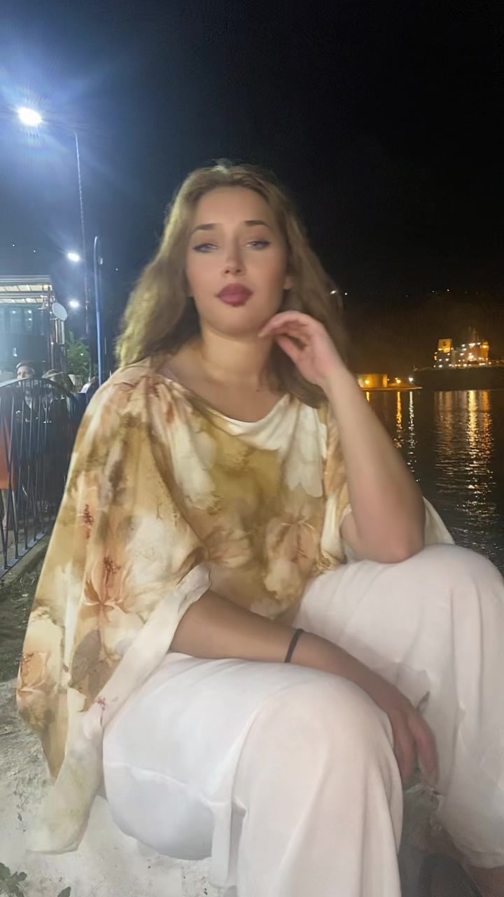 @Maria