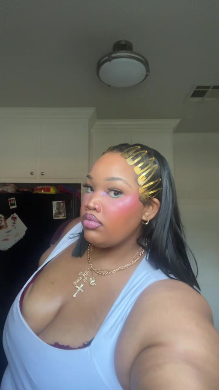 @MydasTouch ✨