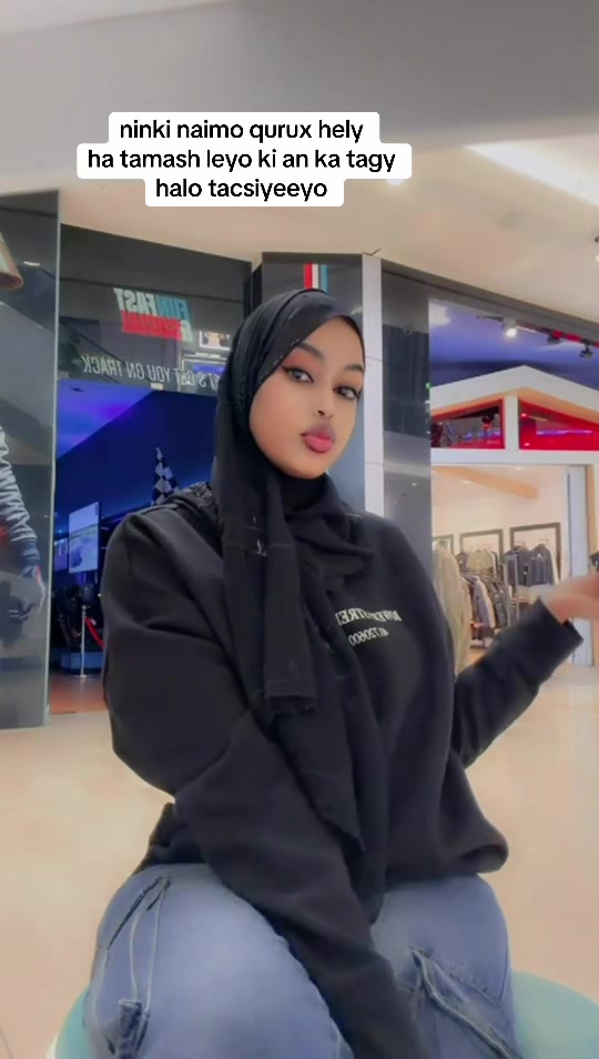 @Nina Jama🦋👸❤️🐐𓃵