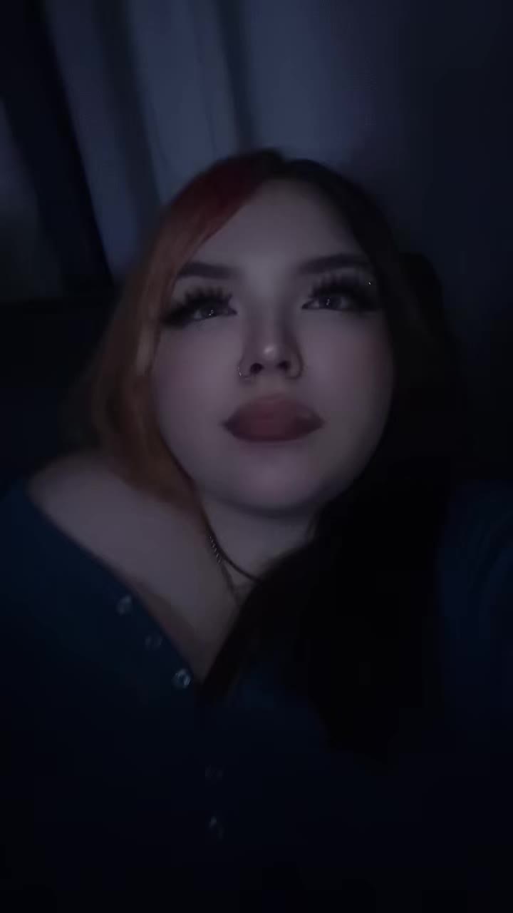 @livingdeadgirliemadz