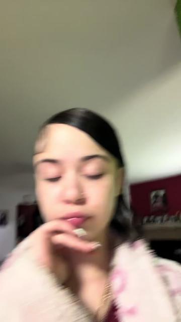 @lil em