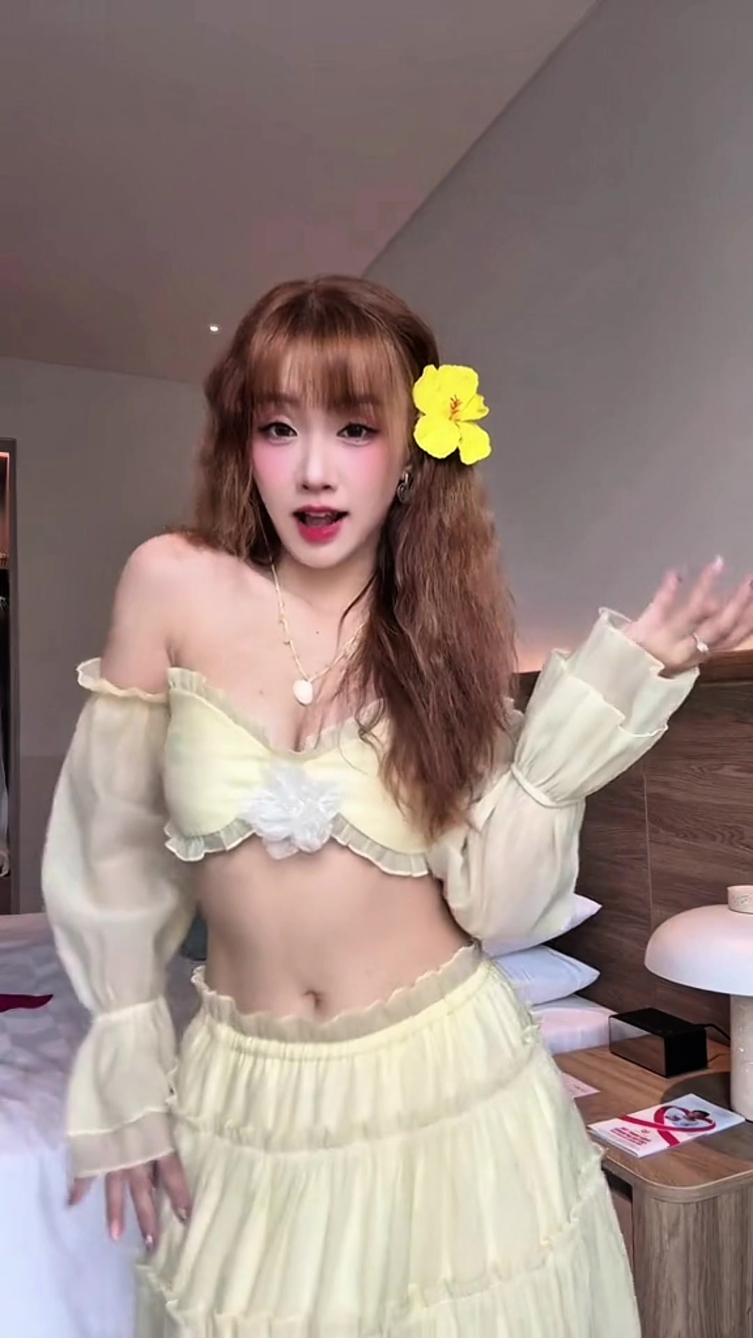 @𝓗𝓪̀ 𝓥𝓲 🌷