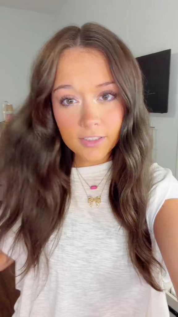 @ainsley elizabeth