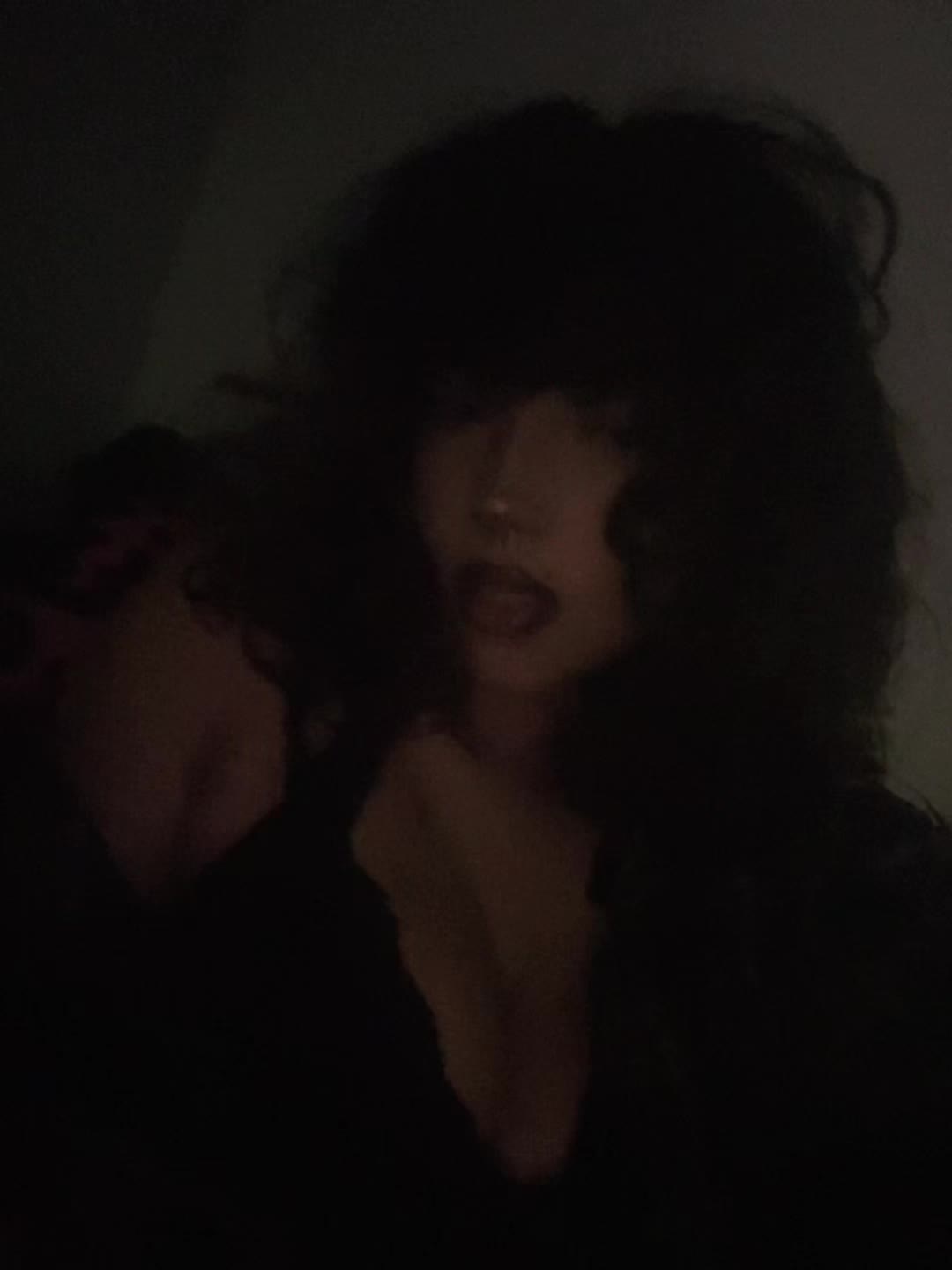 @️