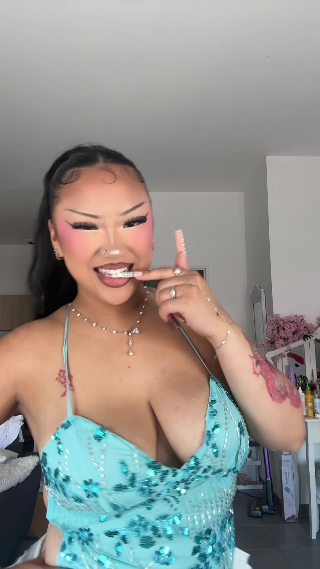 @cdnay