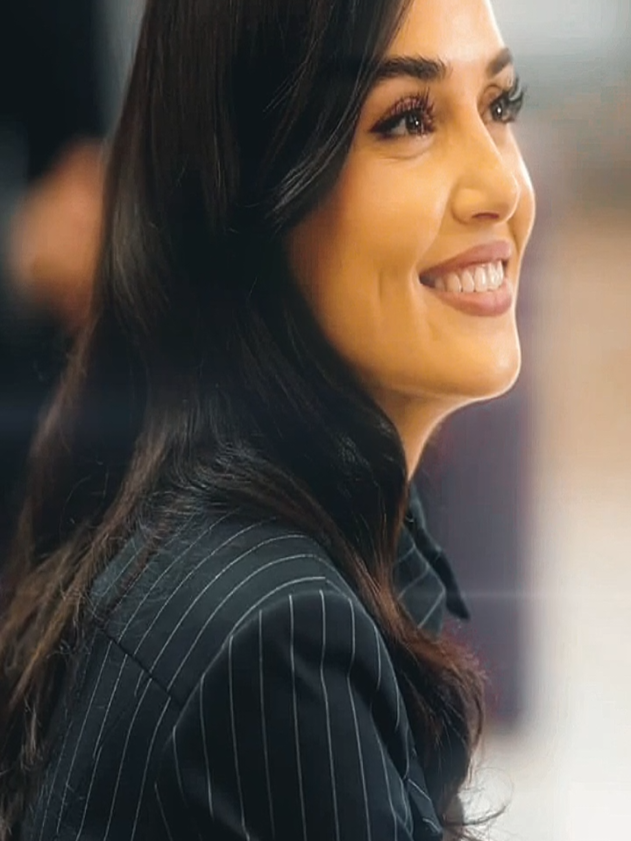 @💞Hande ercal💞