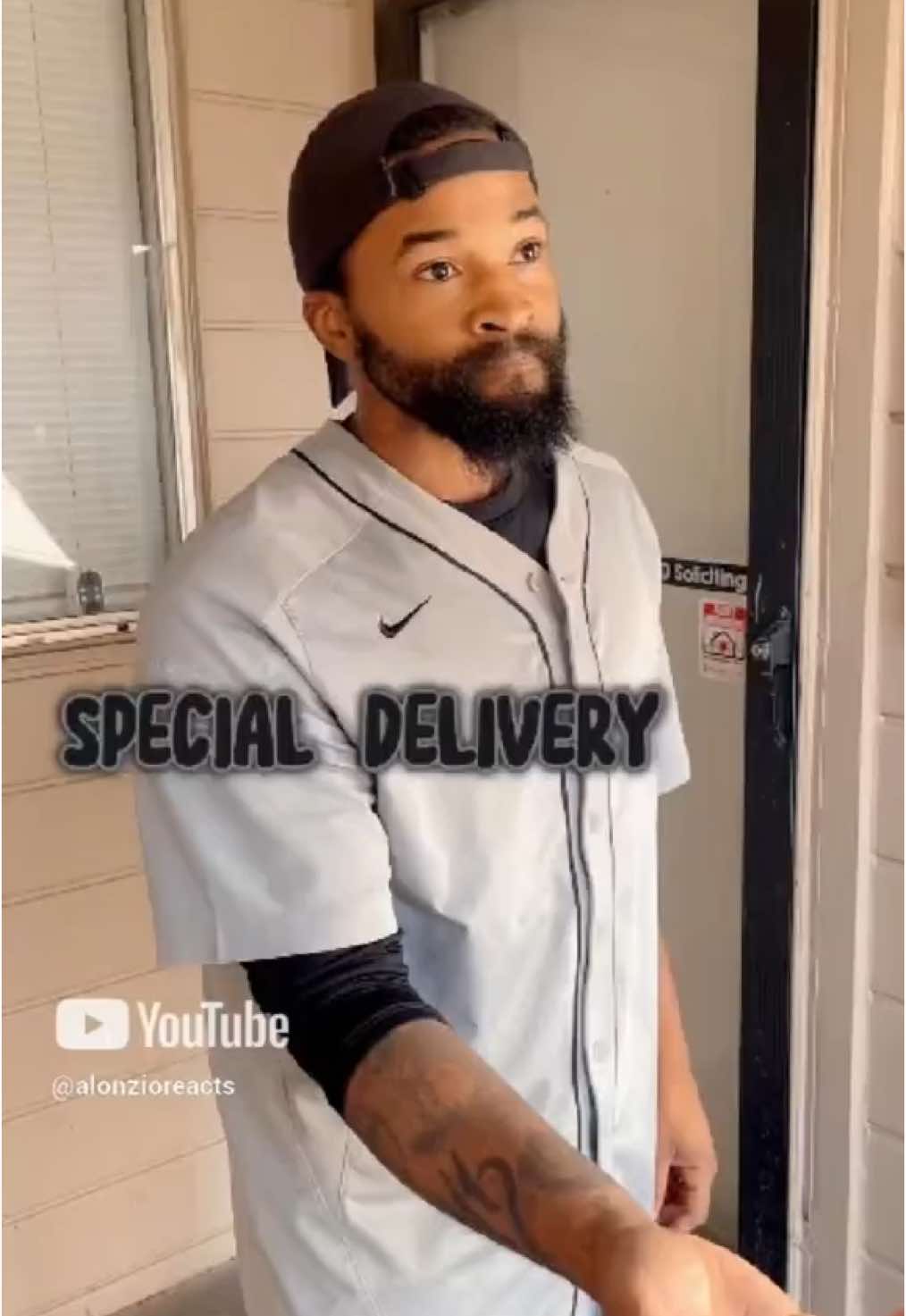 @Alonzio