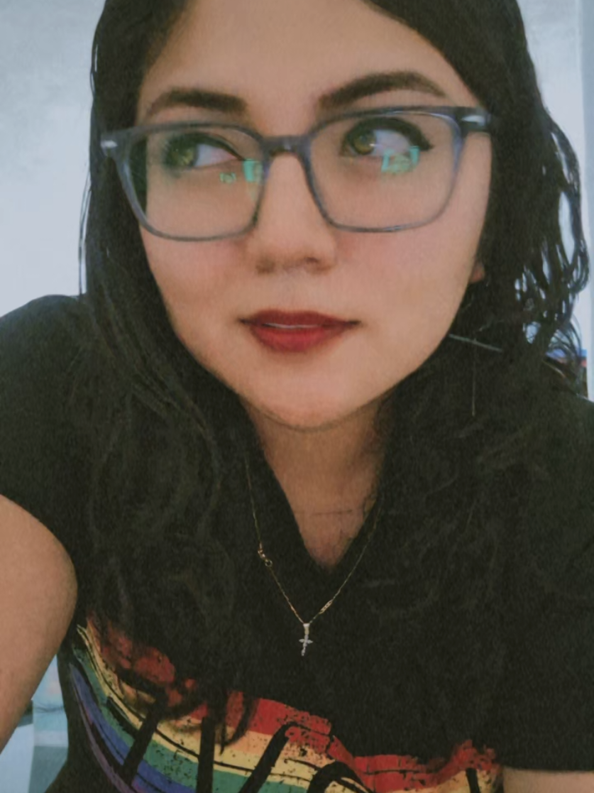 @𝓐𝓷𝓪𝓱𝓲 𝓒𝓸𝓻𝓽𝓮𝓼 ✨️