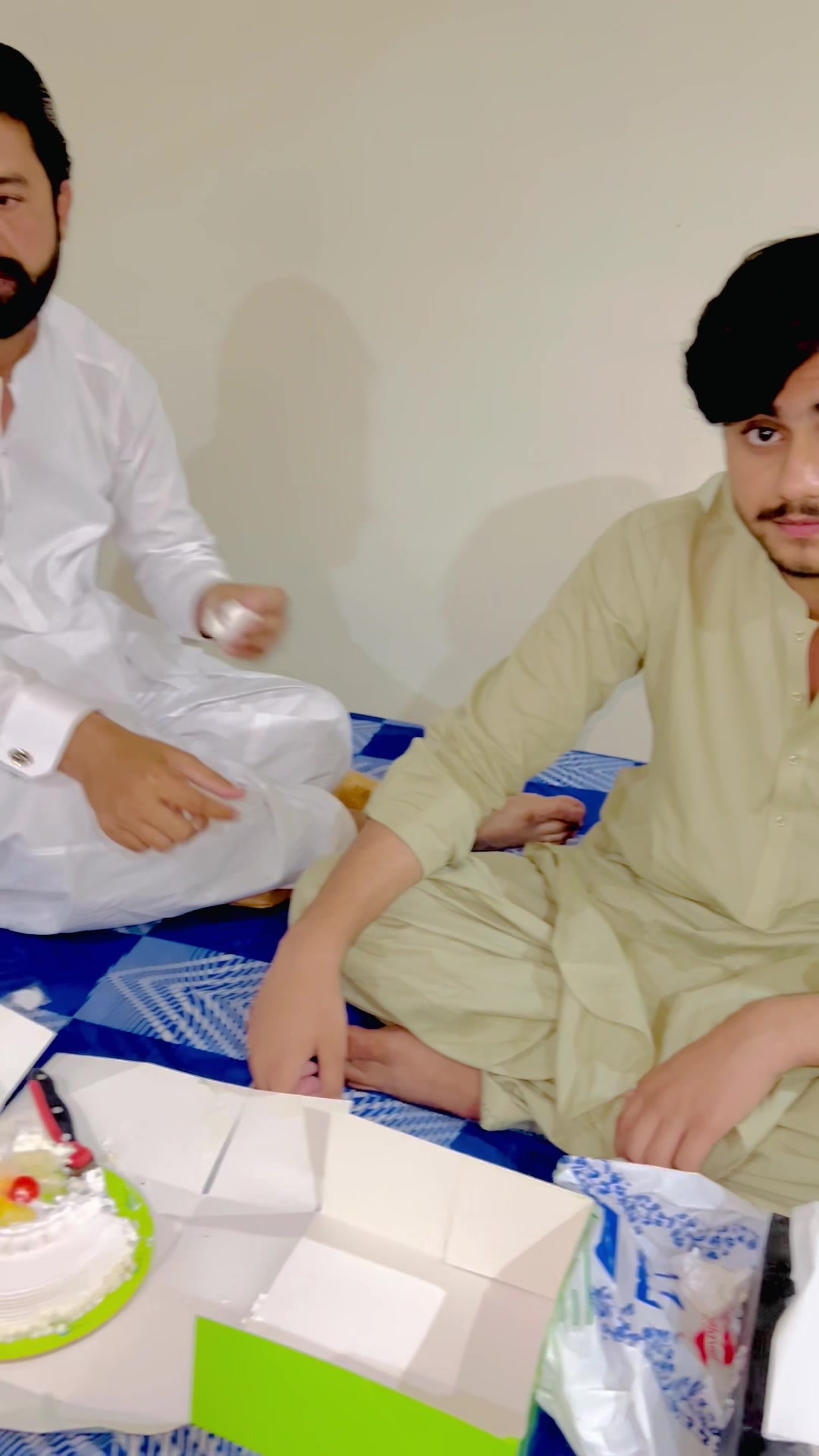 @JuNaiD BalOcH