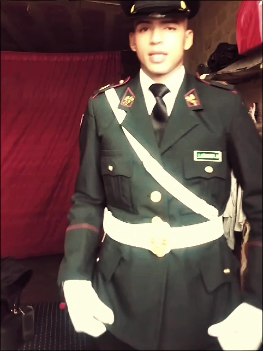 @Ángel Peralta