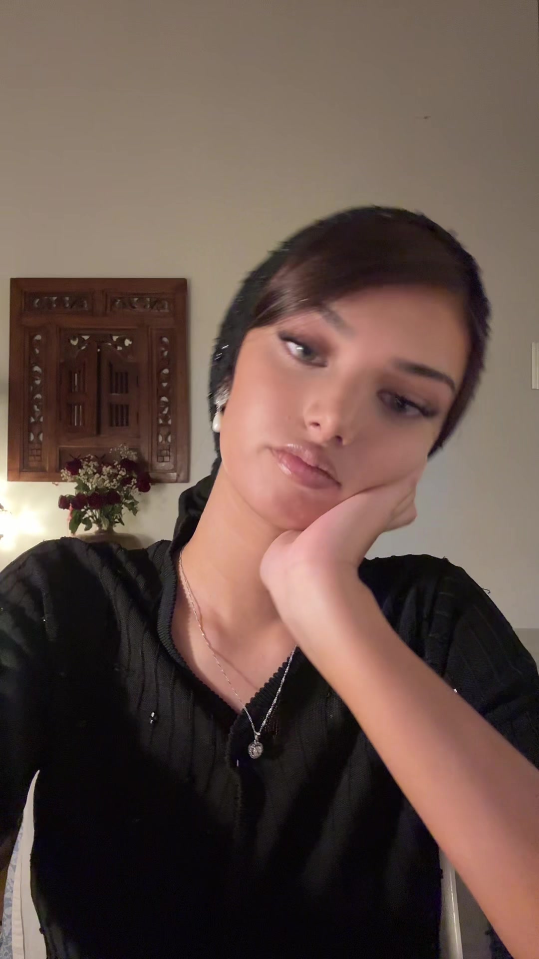 @Lámya