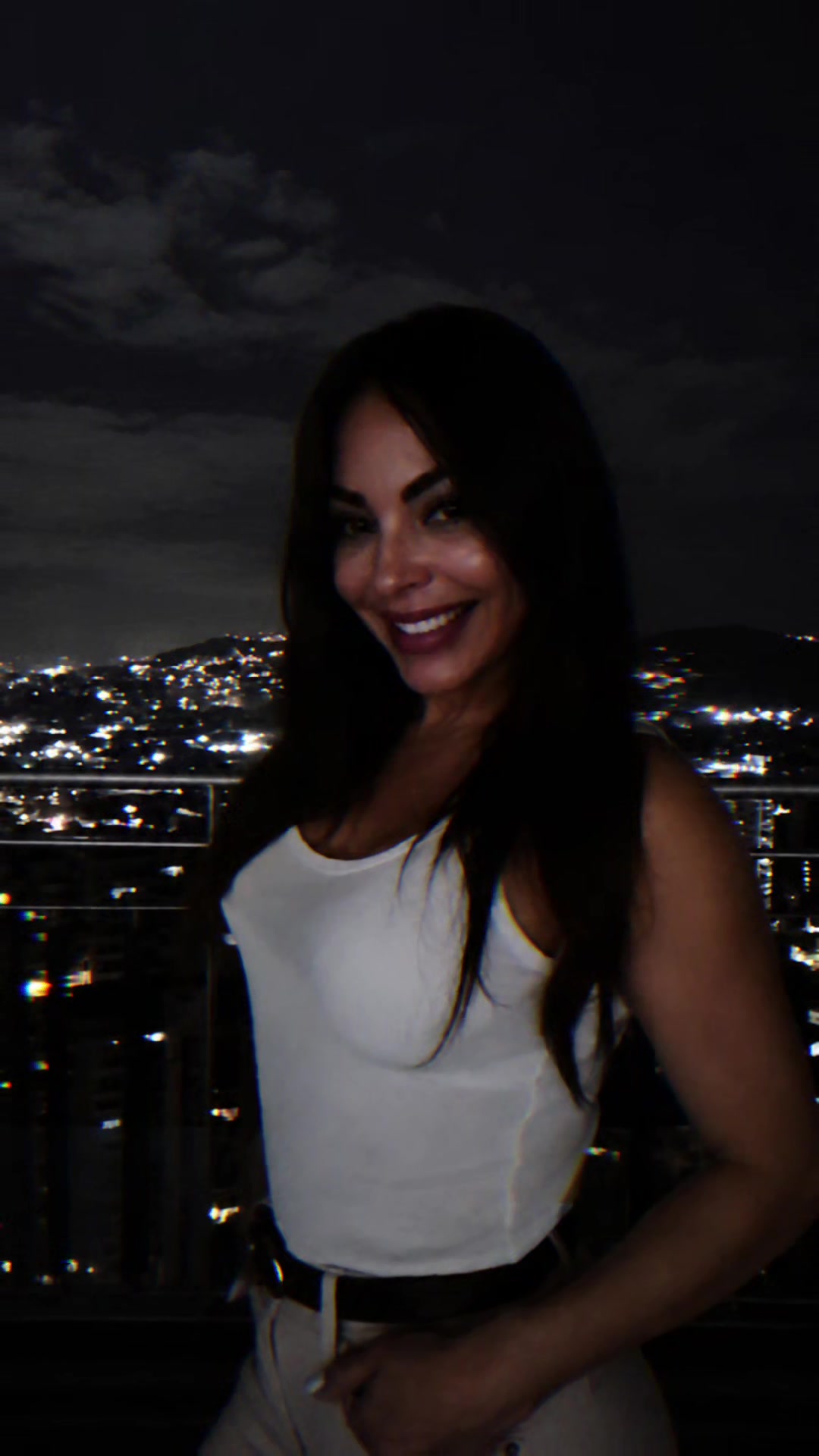 @Luna