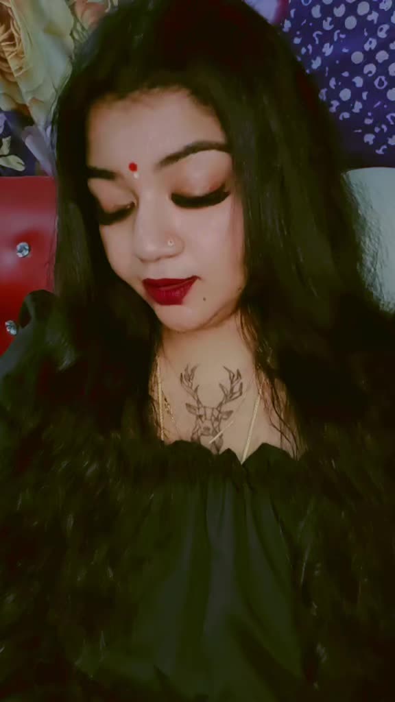 @👑🐼Nisha🐼👑
