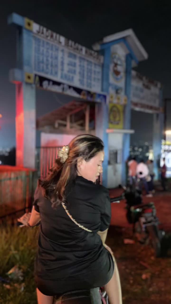 @Perempuan Tobelo