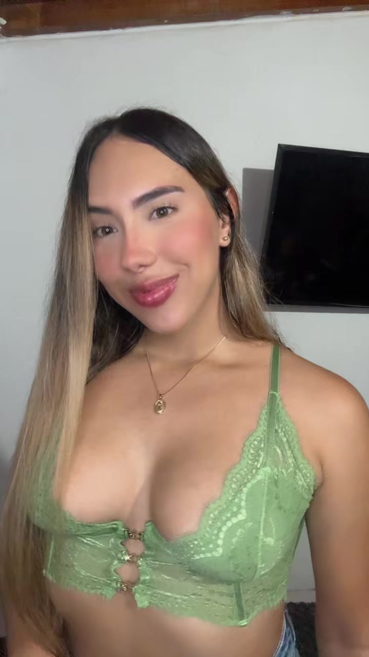 @Karen Dayana