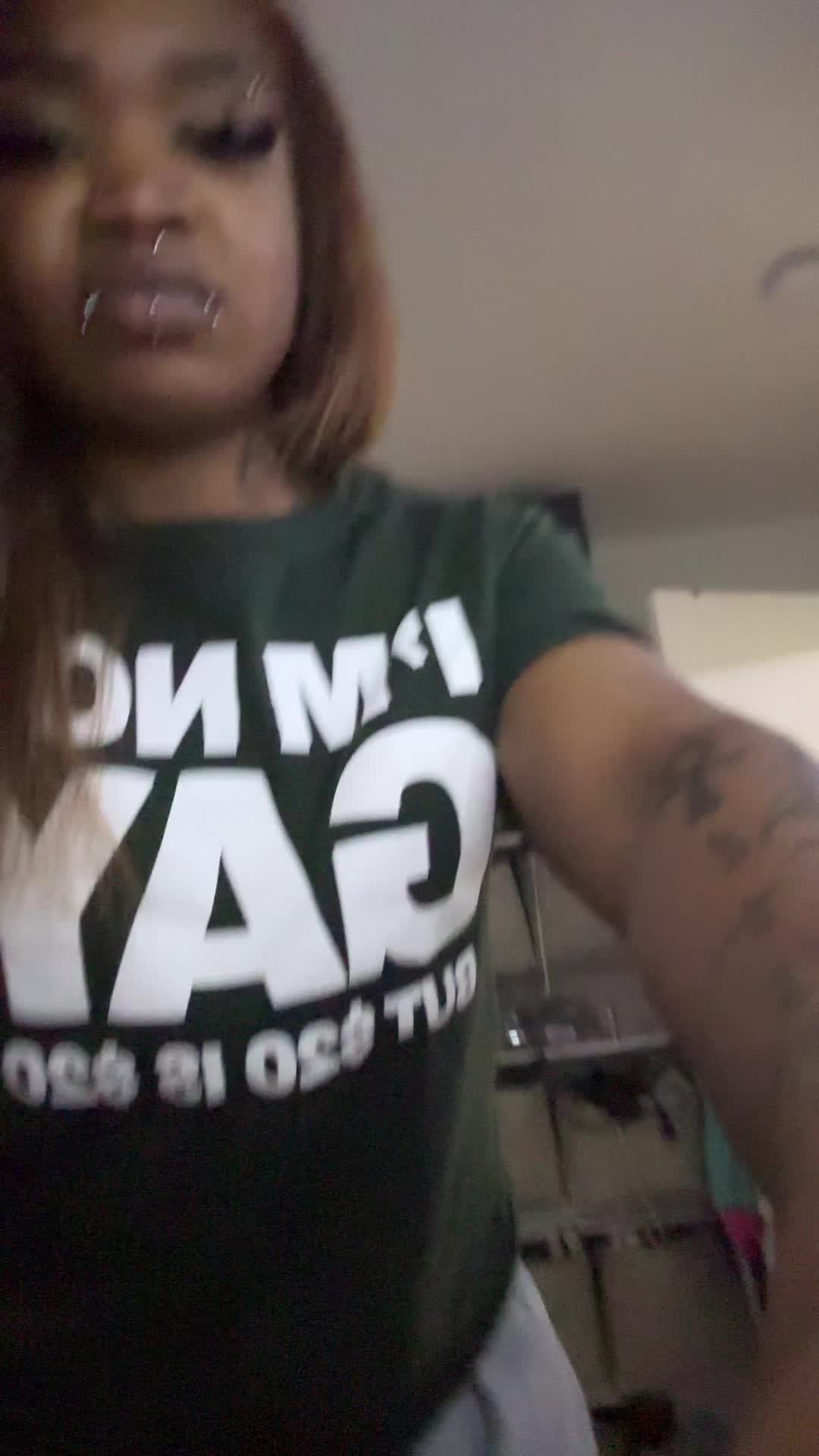 @vern3lla