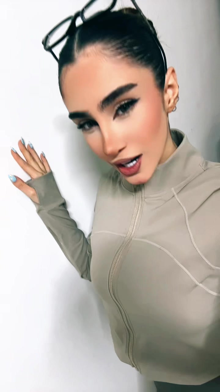@🦥