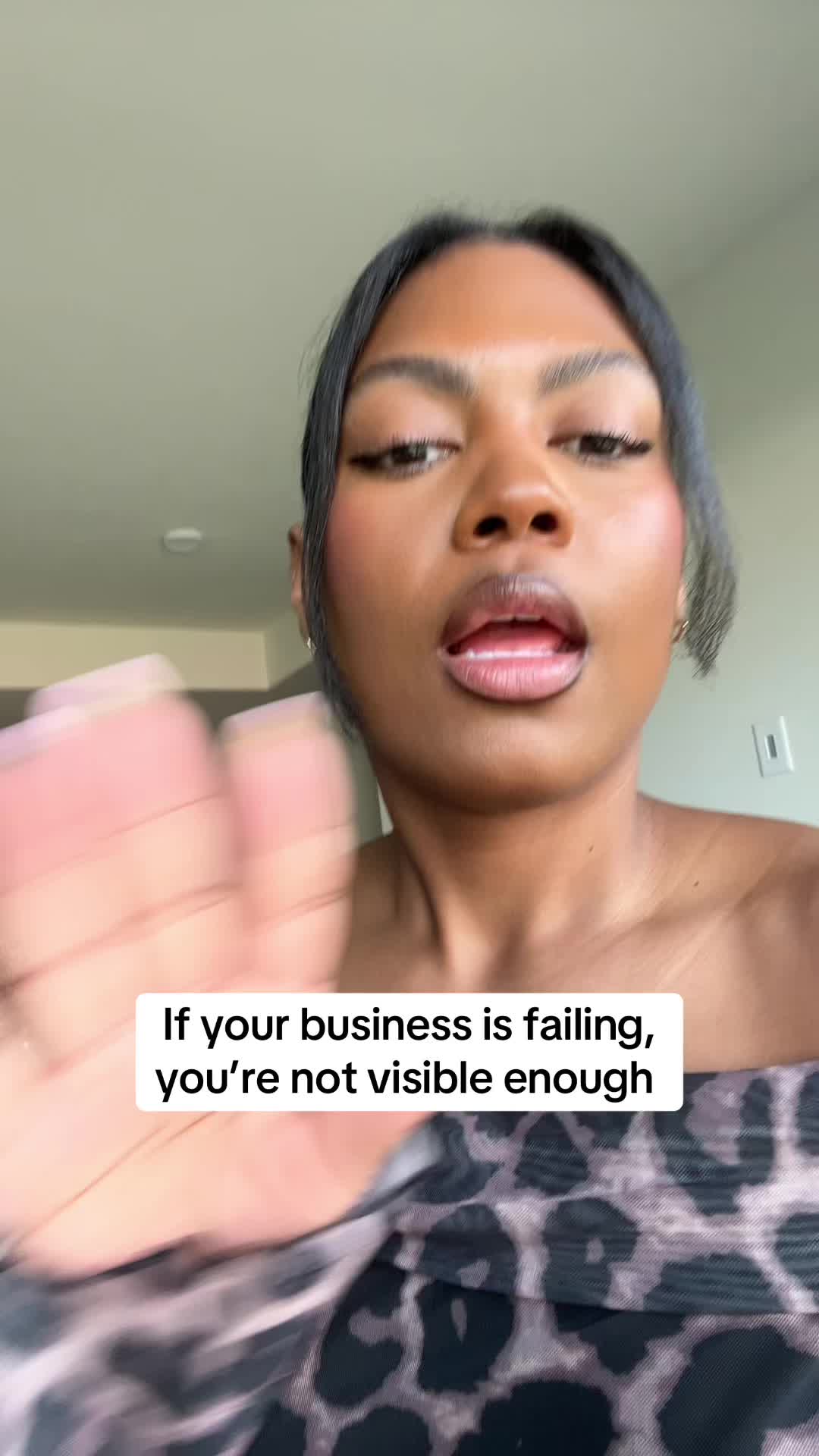@Bri | Personal Brand Architect