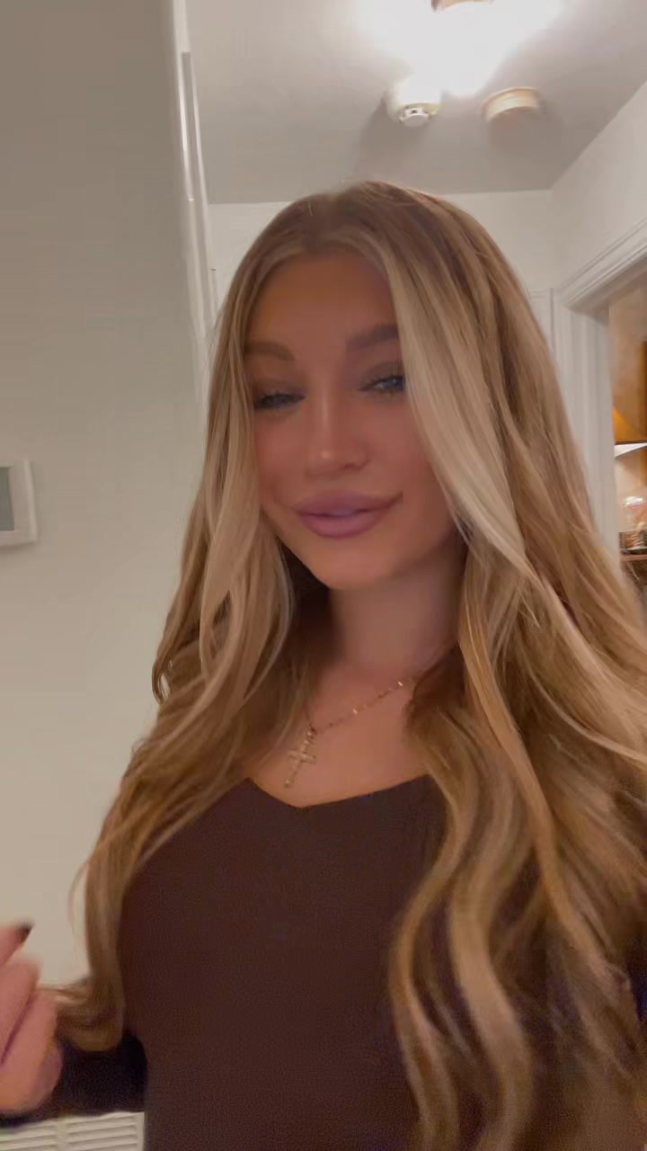 @Ariannabarrett7