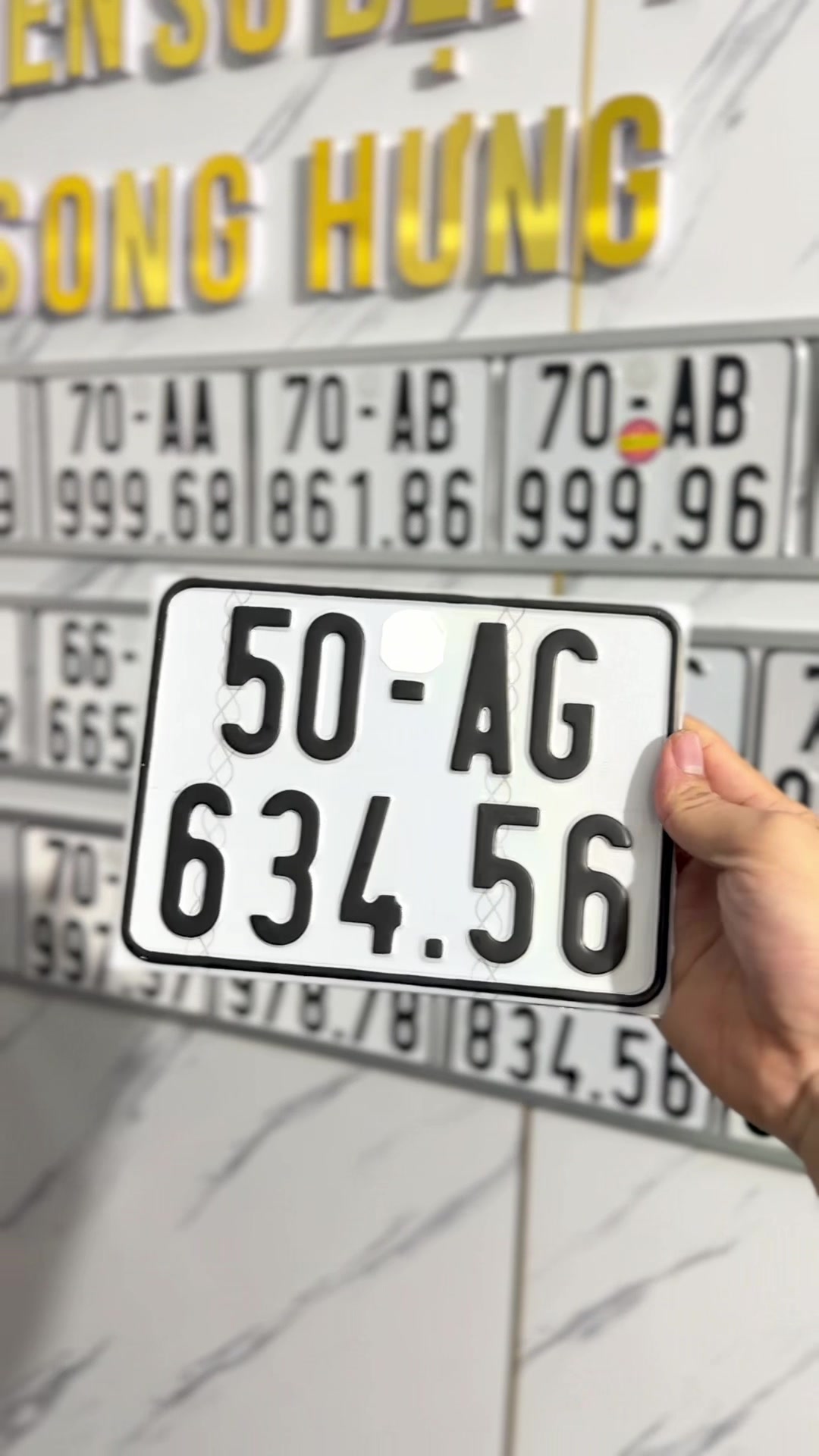 @Hồ Vĩnh Hưng - Biển số đẹp 70