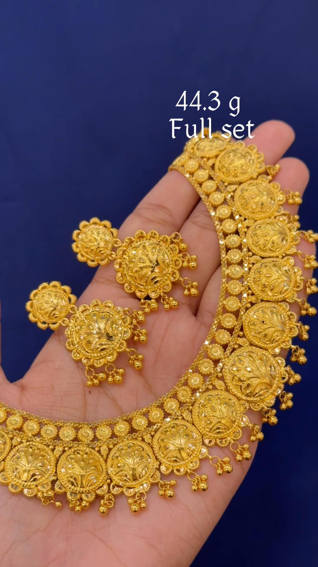 @Royal Dubai jewellers