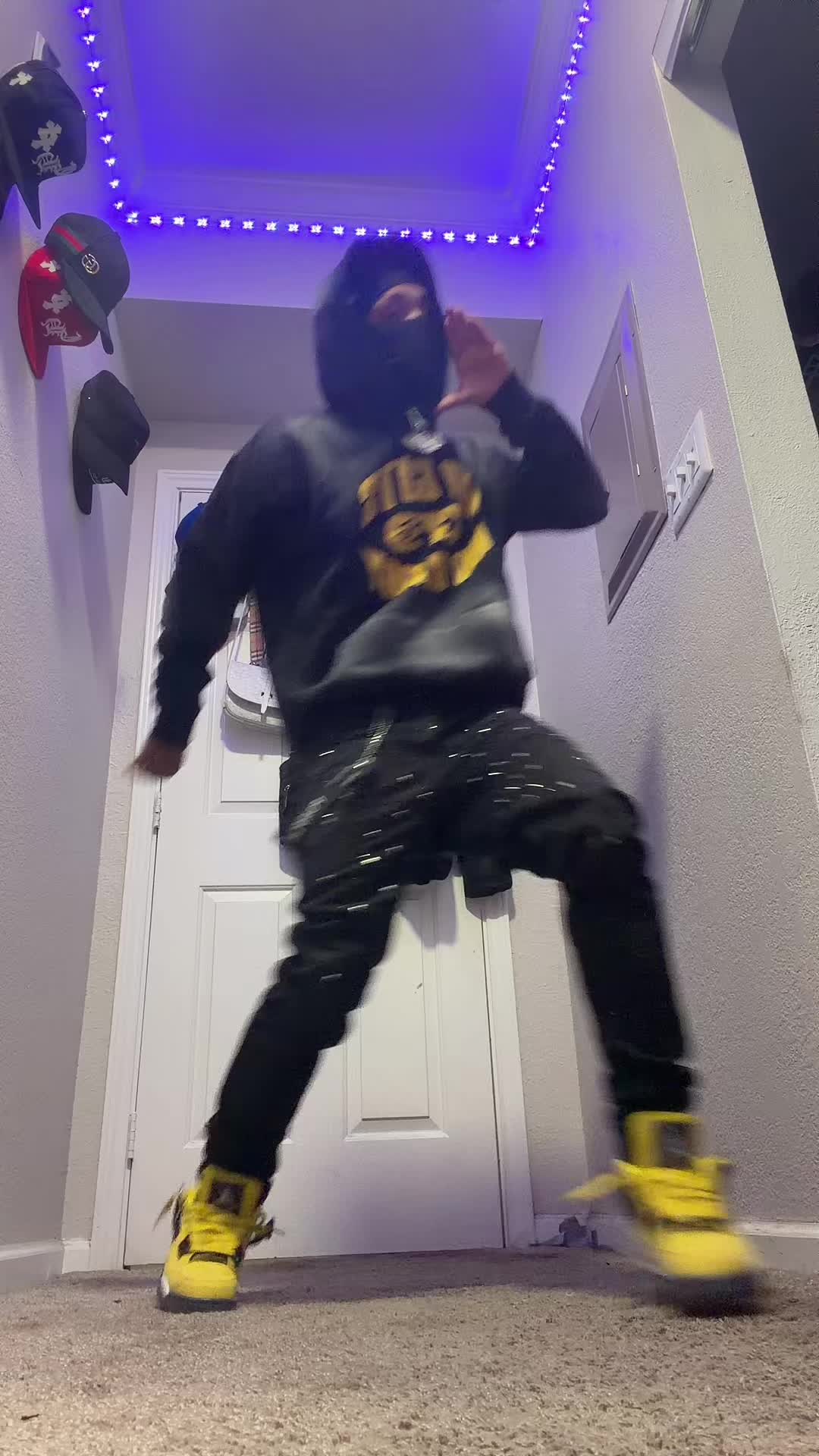 @Baby3nx