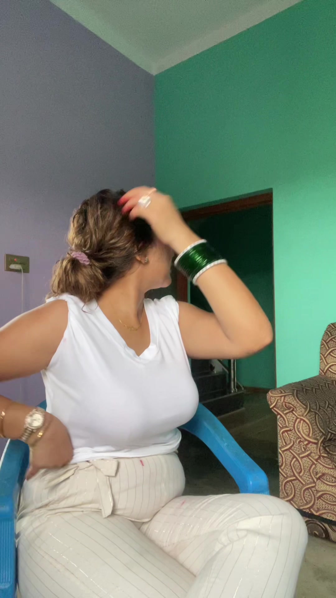 @Nisha thapa chhteri🧿