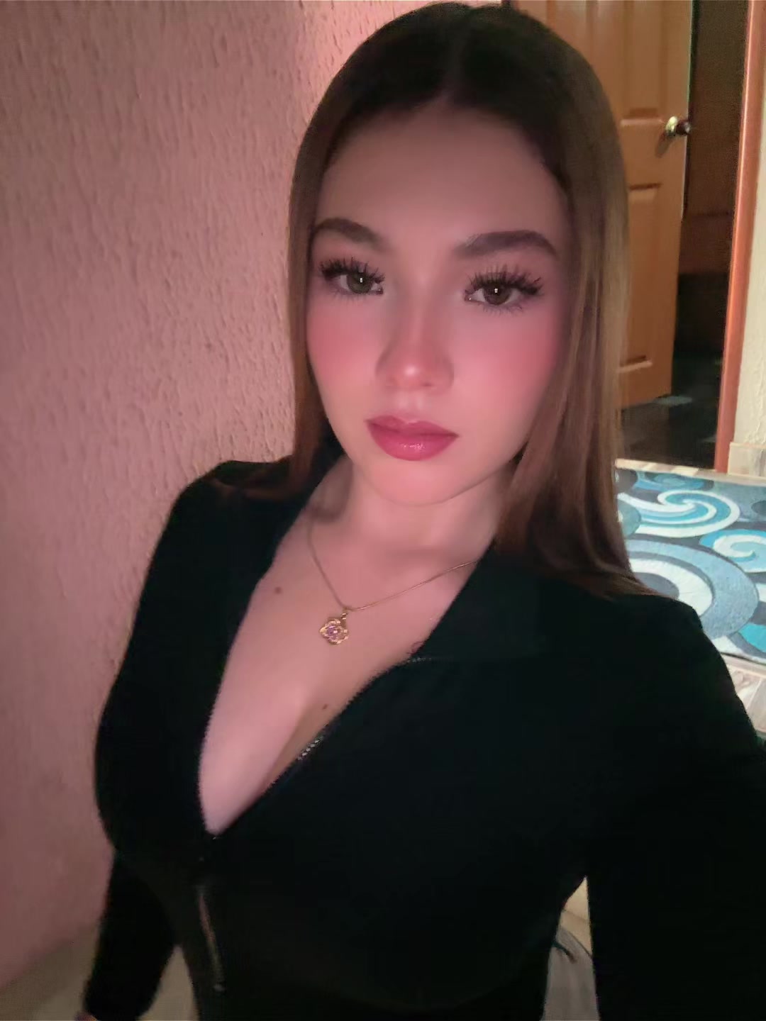 @๐ฉ๐๐จ๐ง๐ข๐ญ๐๐ช