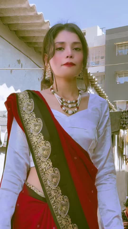 @ऋतु 🦋🖤