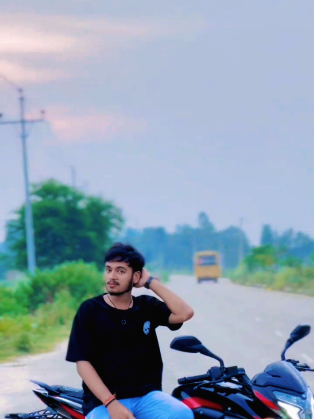 @𝐒𝐊_𝐏𝐈𝐂𝐓𝐔𝐑𝐄📸🔕