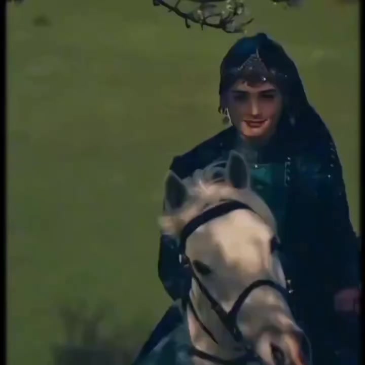 @♛ 𝑩𝒂𝒍𝒂 𝑺𝒖𝒍𝒕𝒂𝒏 ♛