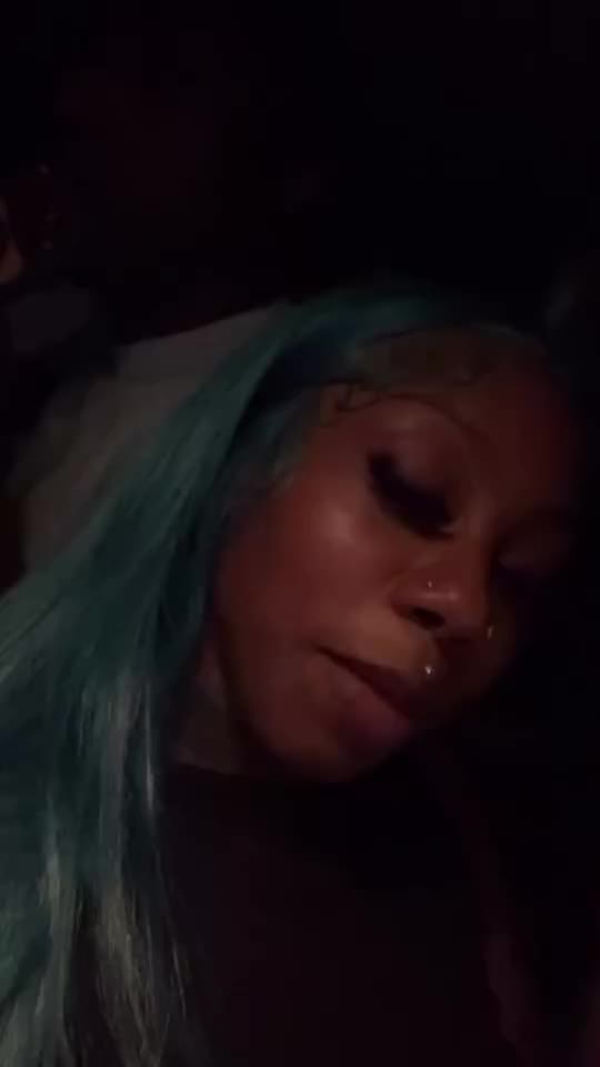 @sharkahrooo