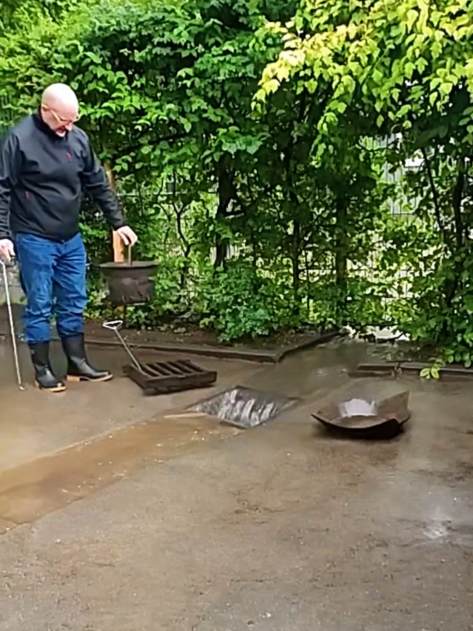@Satisfying Drains