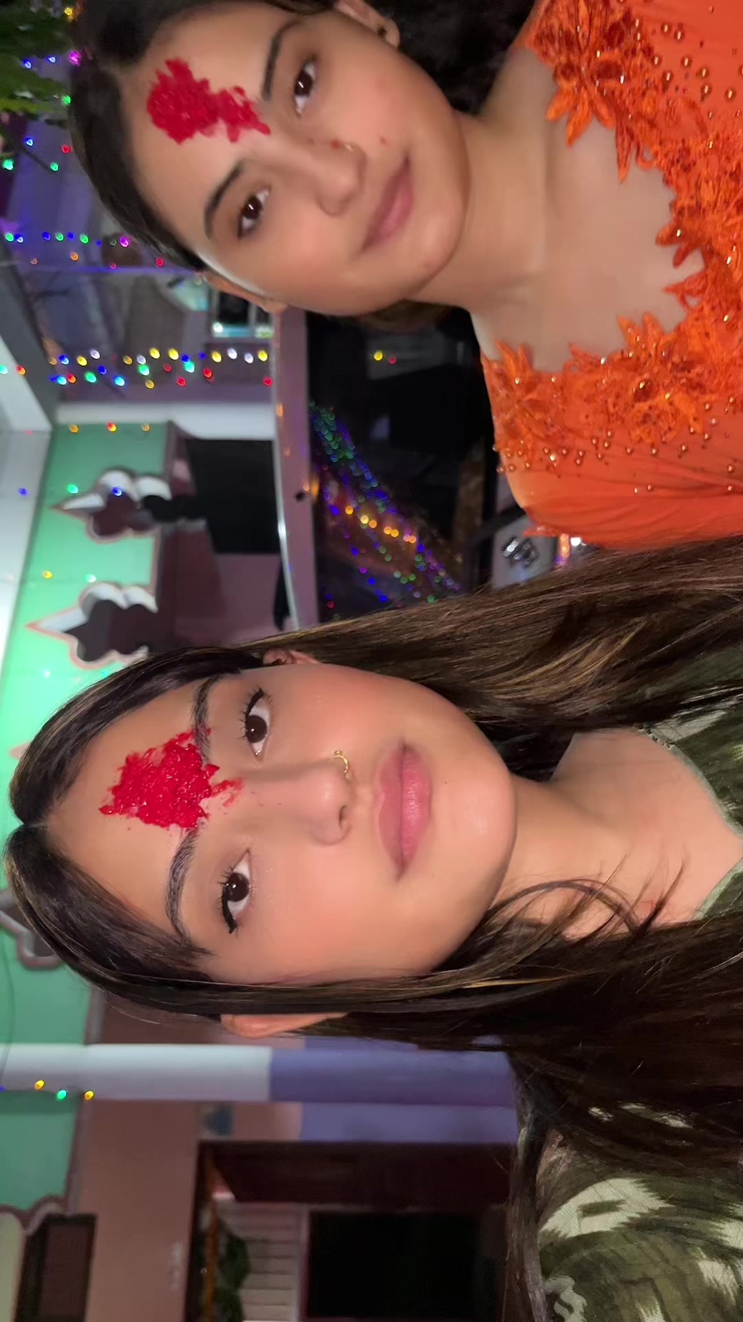 @Rozee