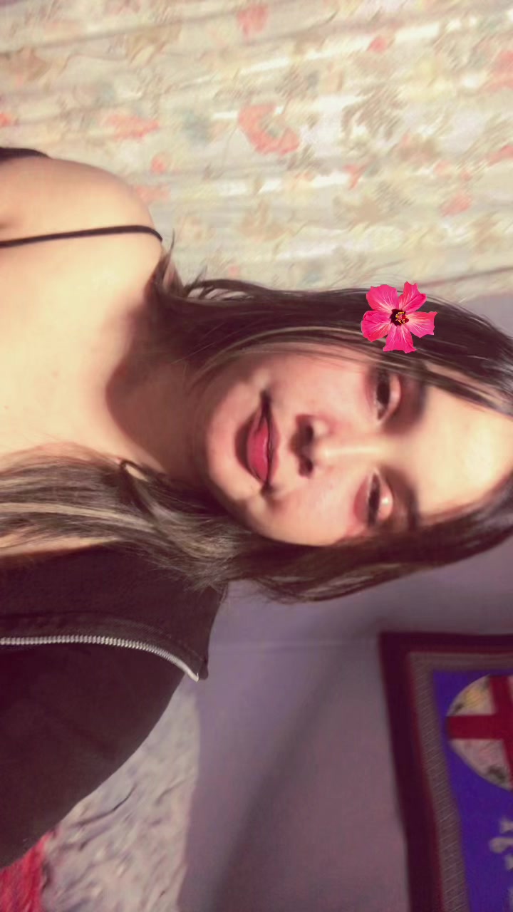 @Jes🫶🏼🍒