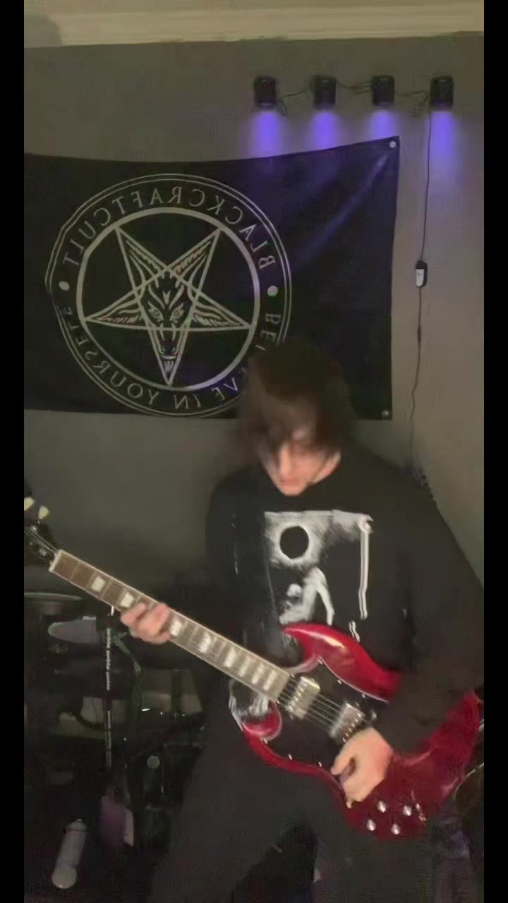 @ASkylitDeath
