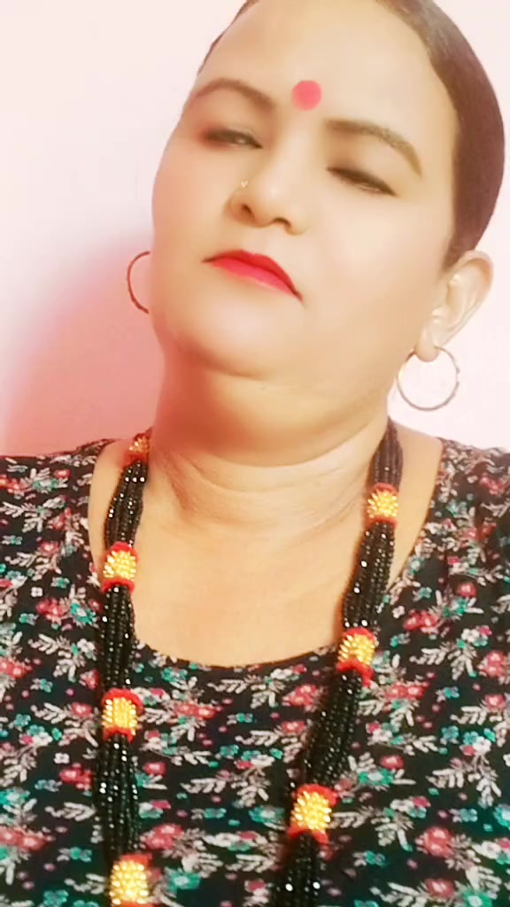 @Meena Khatri800