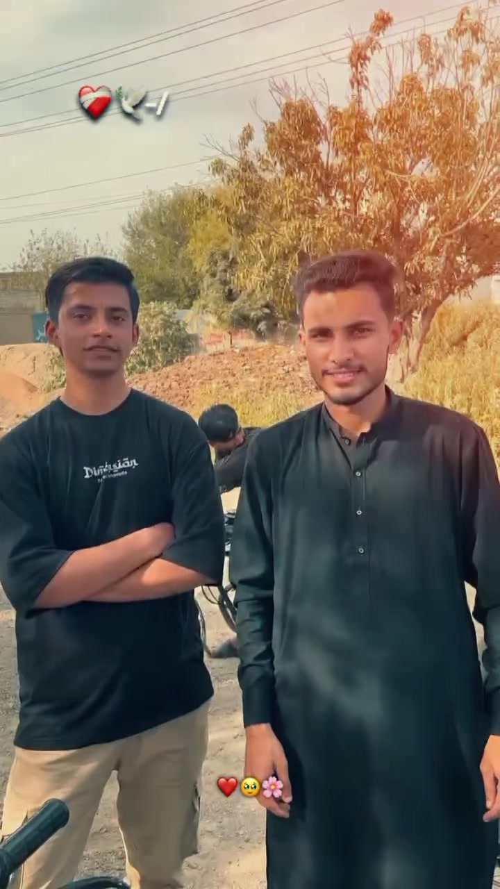 @Usama butt💫♥️