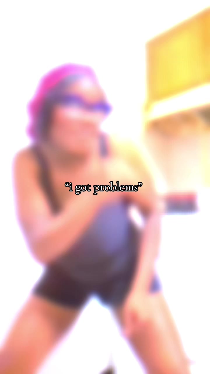 @GeeGee