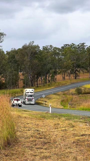 @Tiaro Truck Spotter ๐